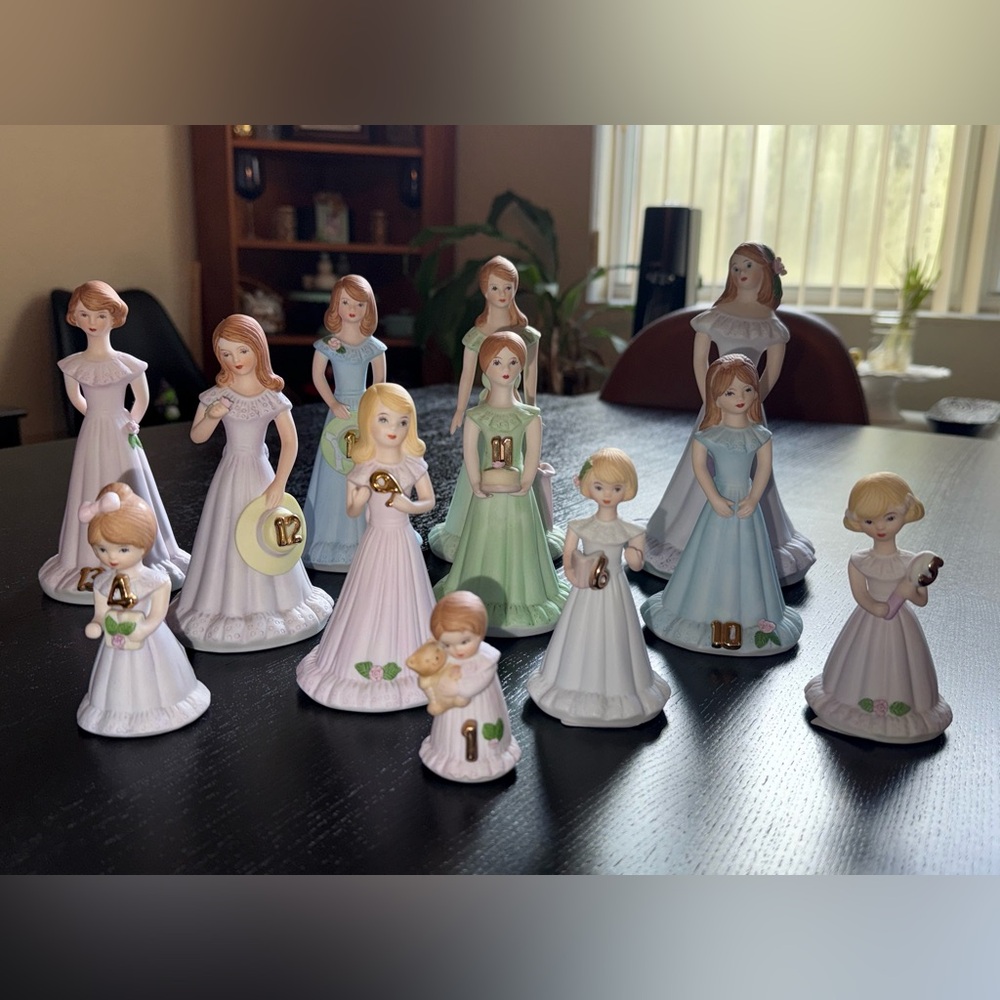 Vintage 1982 Enesco Growing Up Girls Set